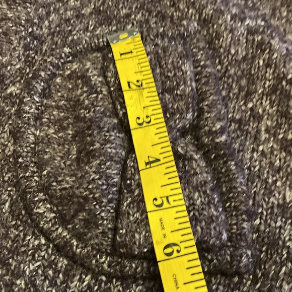 Vintage BCBGMAXAZARIA Purple and White Sweater with Hood and Pockets, Size M. - Picture 15 of 16